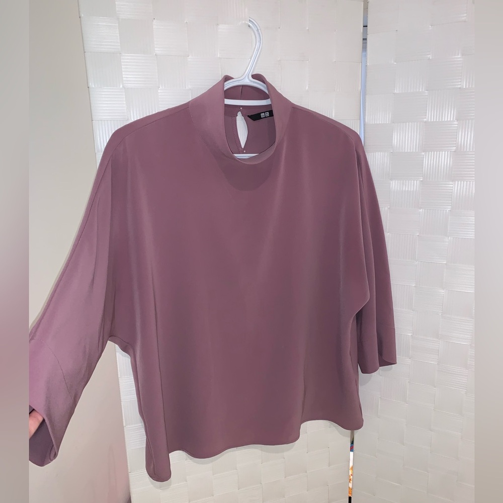Uniqlo Lavender Top
